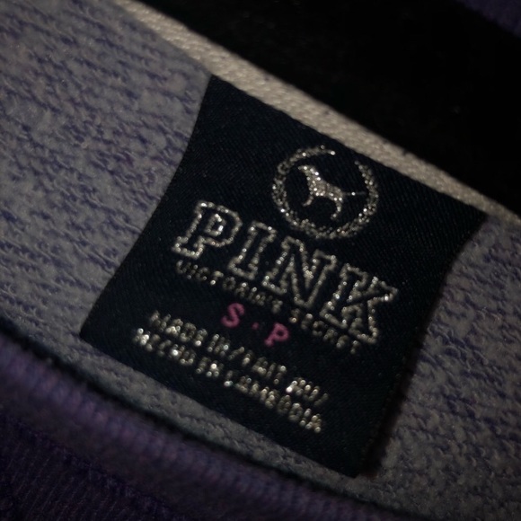 RARE Victoria’s Secret Pink Pullover sweatshirt - Picture 3 of 3